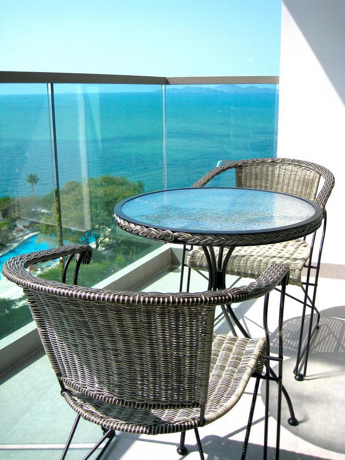 Ferienwohnung Wong Amat Tower Pattaya Exterior foto