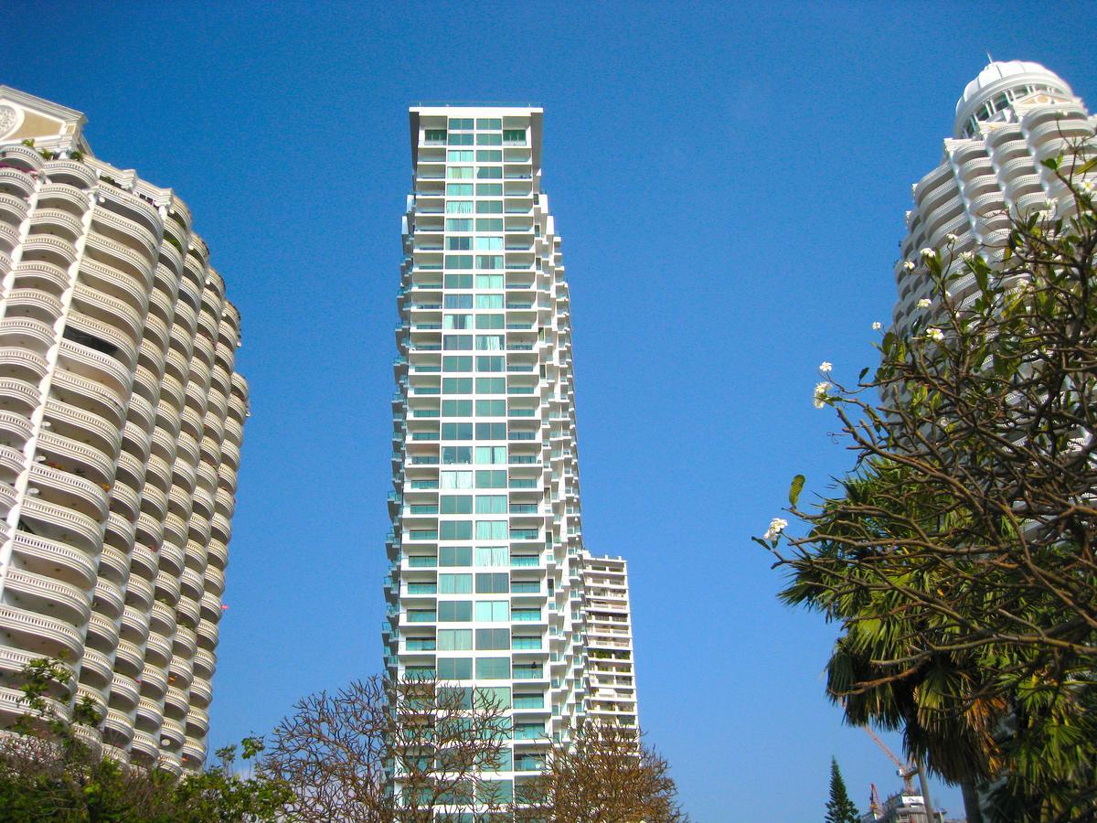 Ferienwohnung Wong Amat Tower Pattaya Exterior foto