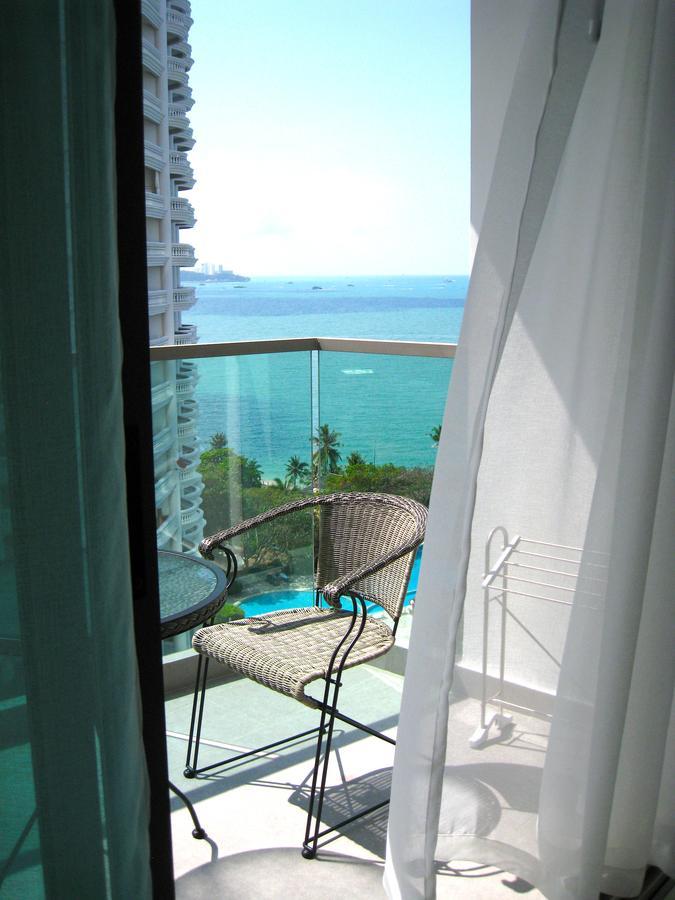 Ferienwohnung Wong Amat Tower Pattaya Exterior foto