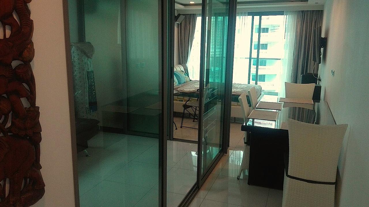 Ferienwohnung Wong Amat Tower Pattaya Exterior foto