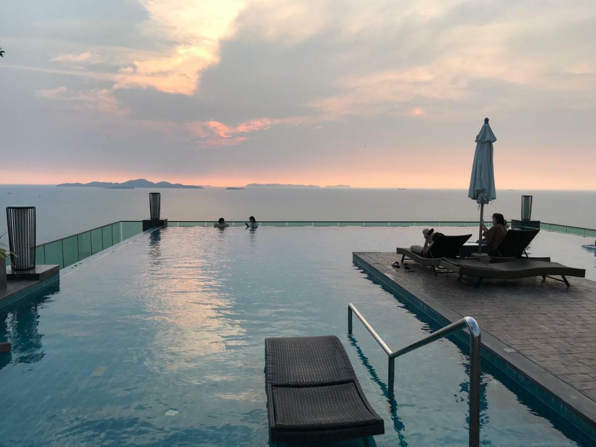 Ferienwohnung Wong Amat Tower Pattaya Exterior foto